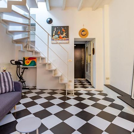 Porta Ticinese Colorful Apartment! มิลาน ภายนอก รูปภาพ