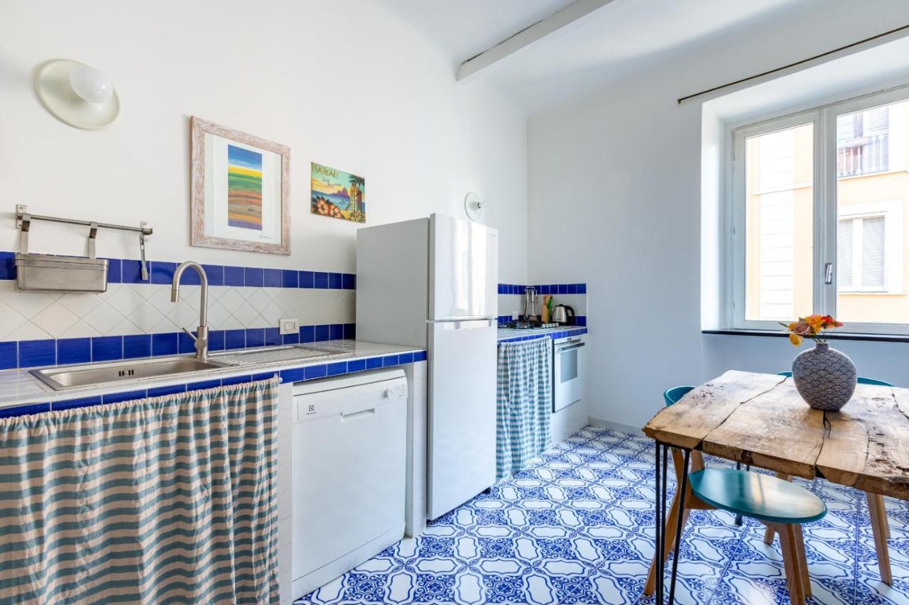 Porta Ticinese Colorful Apartment! มิลาน ภายนอก รูปภาพ